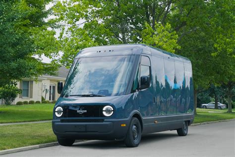 Amazon Has 5000 Rivian Ev Delivery Vans On The Road Ars Technica