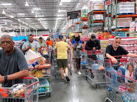 Fans are Racing to Pick Up Costco's 'Amazing' New Dessert
