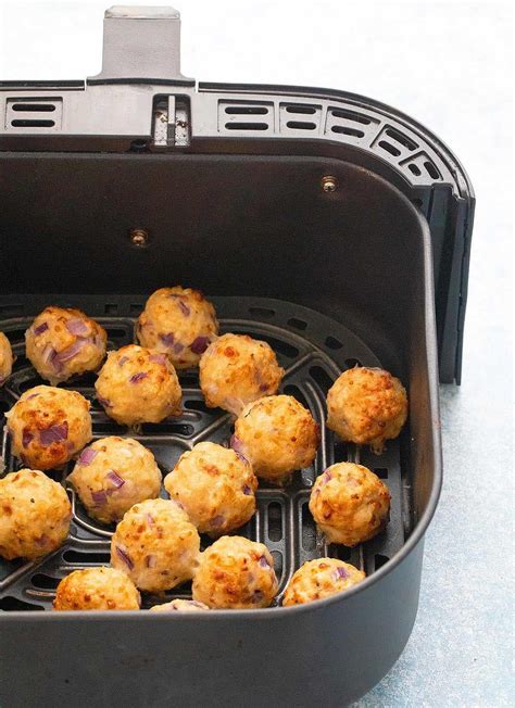 Air Fryer Cheesy Chicken Meatballs – Air fryer