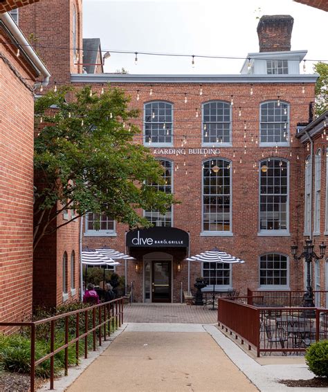 Dive Bar & Grille | Charm City Entertainment