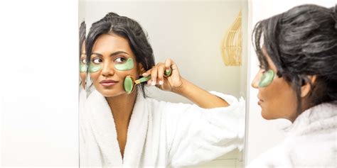 How to Reduce Facial Puffiness: A Complete Guide – KNESKO