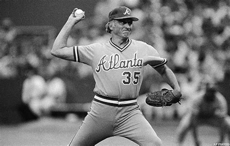 MLB's Greatest Knuckleball Pitchers | Atlanta braves, Sport player, National league