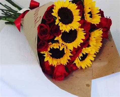 Pin By Emily Janiski On Bouquets Red Roses And Sunflowers Sunflowers