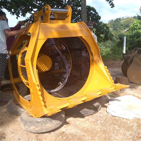 Rotary Screening Bucket SC Equipment Excavator Attachments