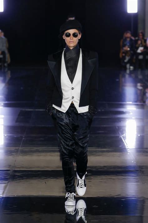 Balmain FW19 MEN RUNWAY AND MODEL PHOTOS Look 03 Balmain Men