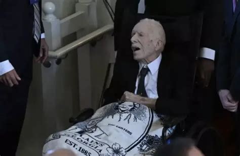 Former President Jimmy Carter arrives in wheelchair at late wife ...