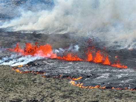 Vulkanausbruch Nahe Reykjavik Islands Erde Spuckt Wieder Feuer N Tv De