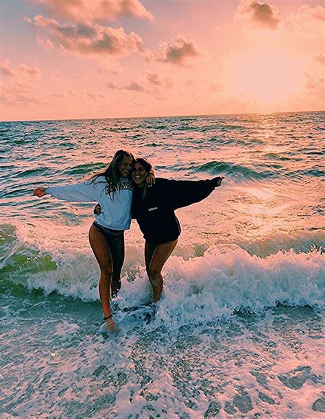 Beach Daze Always🦋💫 Beach Pictures Friends Cute Beach Pictures