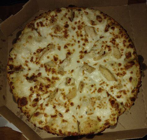 Chicken Alfredo Pizza Dominos