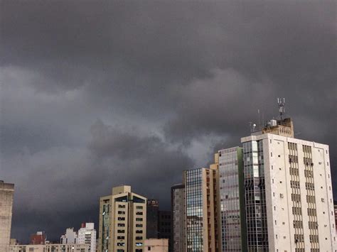 Defesa Civil Emite Alerta De Temporal De Até 50 Mm Com Raios E Rajadas