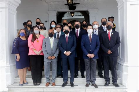 Directores Del Mef Participan En Reunión Del Presidente Cortizo Con