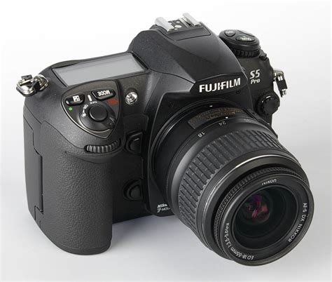 Fujifilm FinePix S5 Pro Digital SLR Review