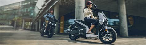 Silence Lo Scooter Elettrico Urbano Ora Con Ecobonus