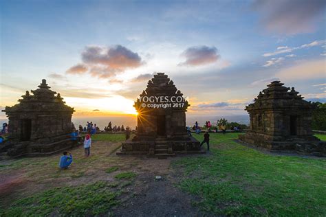 CANDI IJO Candi Yang Letaknya Tertinggi Di Yogyakarta