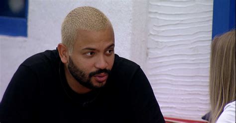 Projota Declara à Carla Diaz No Bbb21 Você Não é Fácil Vem Conferir