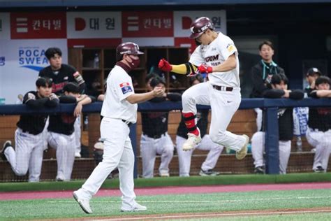 키움 5전 3승으로 Kt 꺾고 포스트시즌 진출 안우진 Mvp 뉴시스pic 파이낸셜뉴스