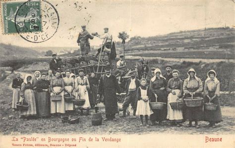 Beaune La Paulee En Bourgogne Ou Fin De La Vendange Beaune Cartorum