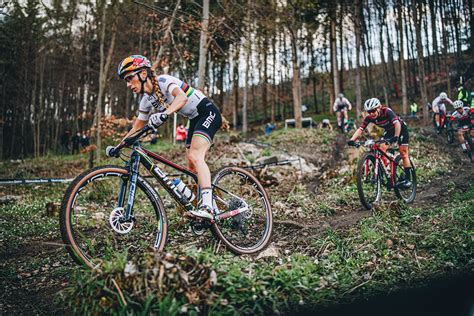 Meet The Riders And Their Rides Pauline Ferrand Prevot Mountain Bike