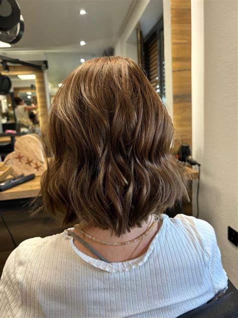 Ohne Reue Nach Dem Friseur Mit Den Trend Farben Frisuren Im Winter