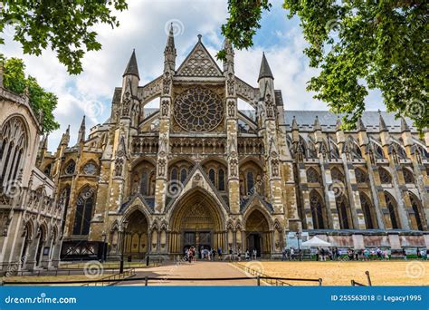 Westminster Abbey North Exterior Facade And Entrance Editorial Stock