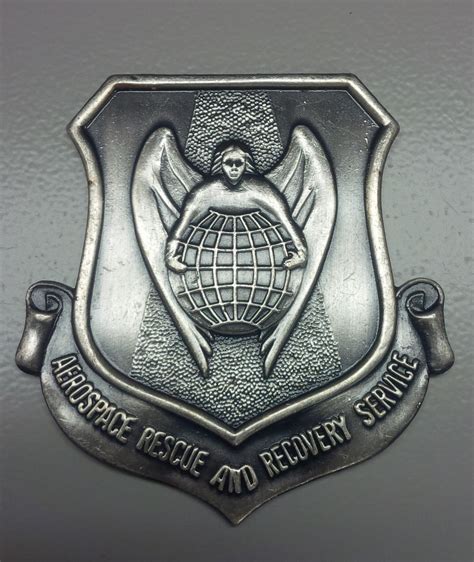 The Pj Pararescue Collectors Blog Usaf Arrs Pararescue Badge