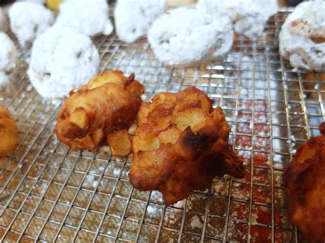 Yeast Raised Apple Fritters Pastrychefonline P 6621 Flickr