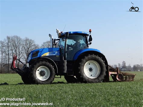 Foto New Holland T 6050 Gen2 958228