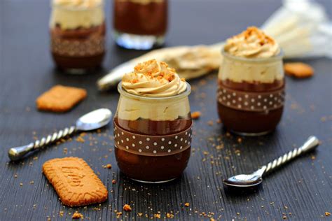 Mousse au chocolat et chantilly spéculoos Amandine Cooking