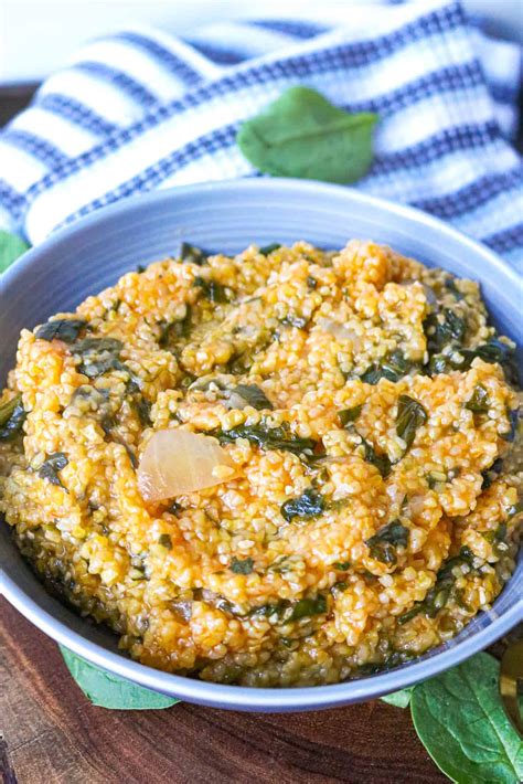 Mais Moulin Ak Zepina Cornmeal And Spinach Continents U