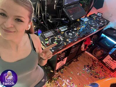 Sintica Leaked Nude Photos And Videos