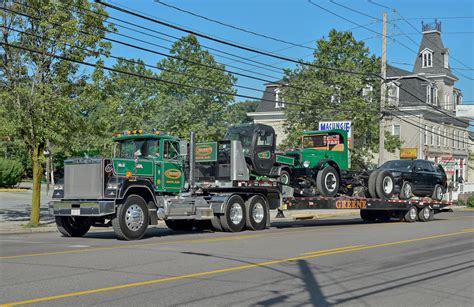 Greene 62 Mack SuperLiner Day Cab Semi Tractor With Land Flickr