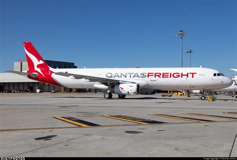 VH XF4 Airbus A321 231P2F Qantas Freight Express Freighters