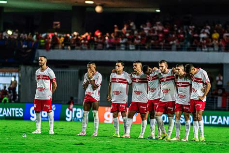 Esporte Alagoano CRB vence Fortaleza força a decisão nos pênaltis mas