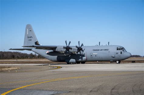 EE UU concreta la entrega de un nuevo Hércules C 130H a la Fuerza