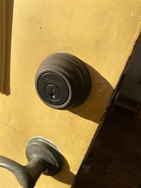 How do I remove and replace this bolt lock? : r/fixit