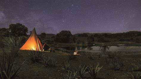 Formas De Orientarte En El Campo En Plena Noche