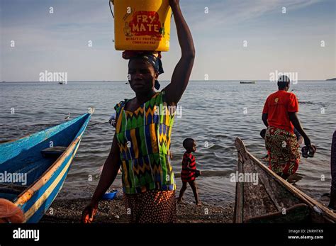 Port, the fishing village of Litari, Rusinga Island, Lake Victoria ...