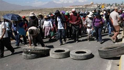 Perú Conflictos Sociales No Bajan De 200 En El Año Según Reporte De