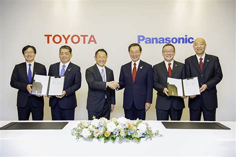 Signing Of Partnership Agreement Between Panasonic And Toyota Joint