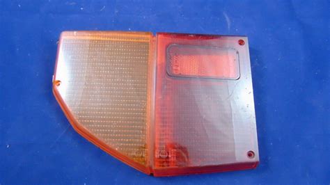 PLASTICA FARO POSTERIORE SINISTRO ALTISSIMO 25 5017 LANCIA BETA Auto