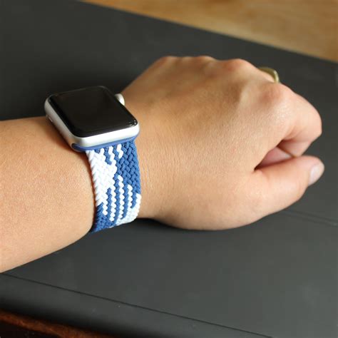 Bracelet Nylon Boucle Unique Tress Apple Watch Bleu Et Blanc