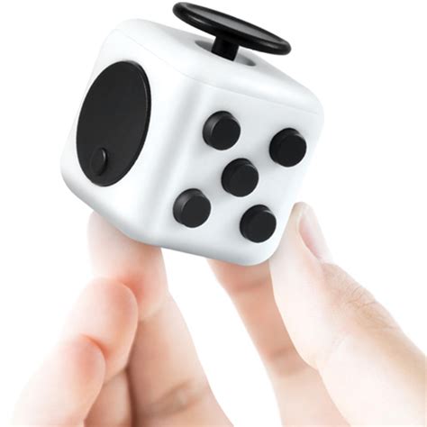 Fidget Cubes * - R&JP International