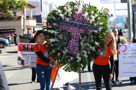 En El Marco Del 25N Mujeres Duranguenses Marchan Para Exigir Justicia