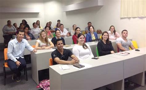 Coordenador Do Curso De Servi O Social Ministra Palestra Em Boa