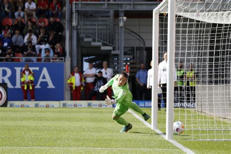 Wiesbadenaktuell Sv Wehen Wiesbaden Verliert Aufsteiger Duell Gegen Sv