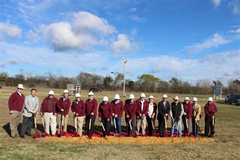 flnb breaks ground   branch bluebonnet news