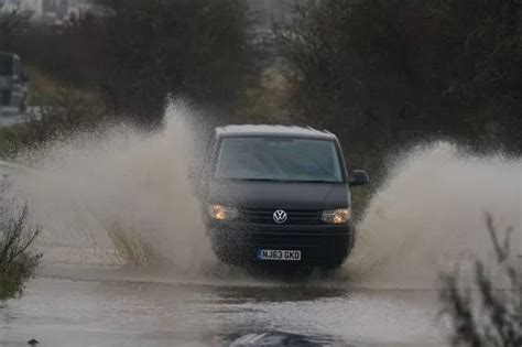 Storm Debi Met Office warning for 47 areas of UK which will be worst ...