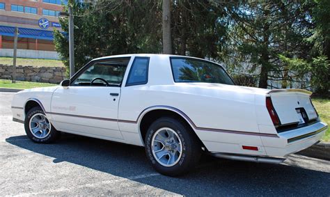 Chevrolet Monte Carlo Super Sport Original V8 Classic Chevrolet Monte