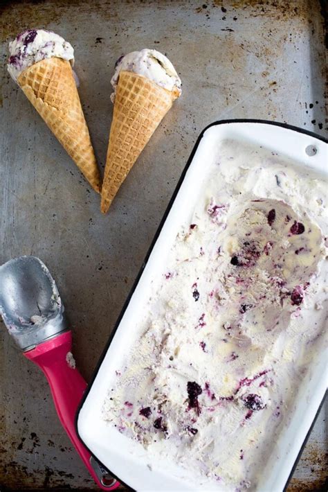 Roasted Blueberry Mascarpone Ice Cream Chez Us