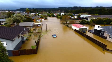 Heavy Rain And Floods In Auckland Worldmagzine